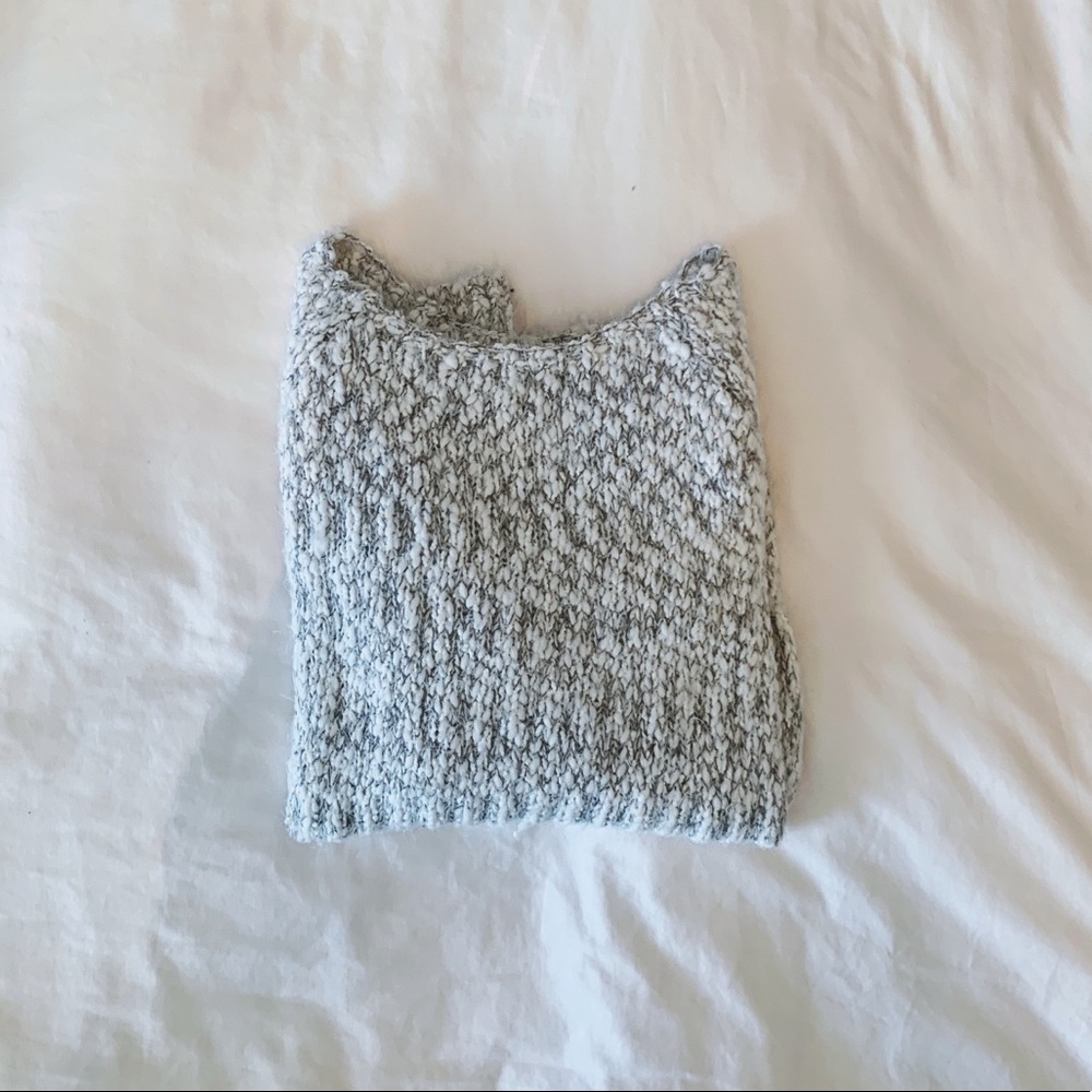 White and gray knit sweater